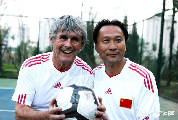 2002世界杯中国男足教练