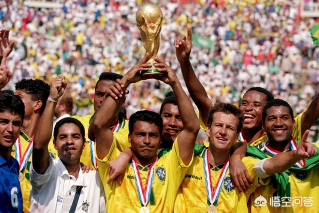 与贝利齐名的巴西球员